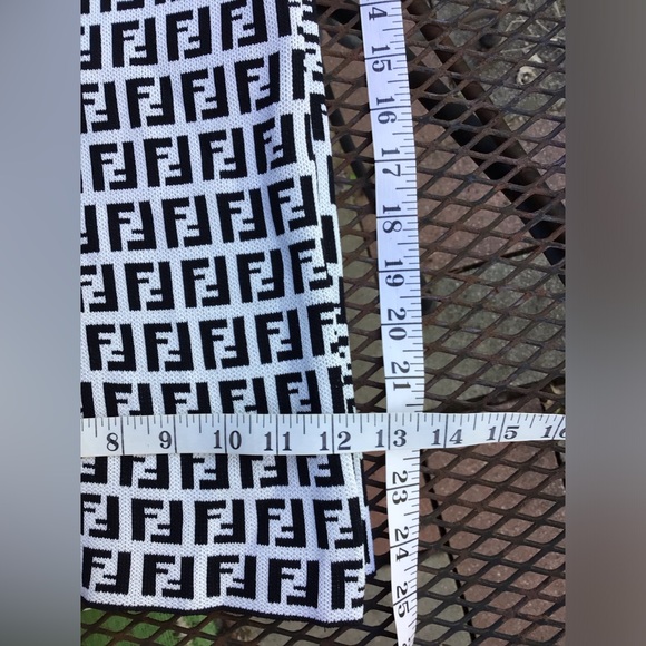 Fendi F Logo Set Size XS/S - Picture 5 of 9